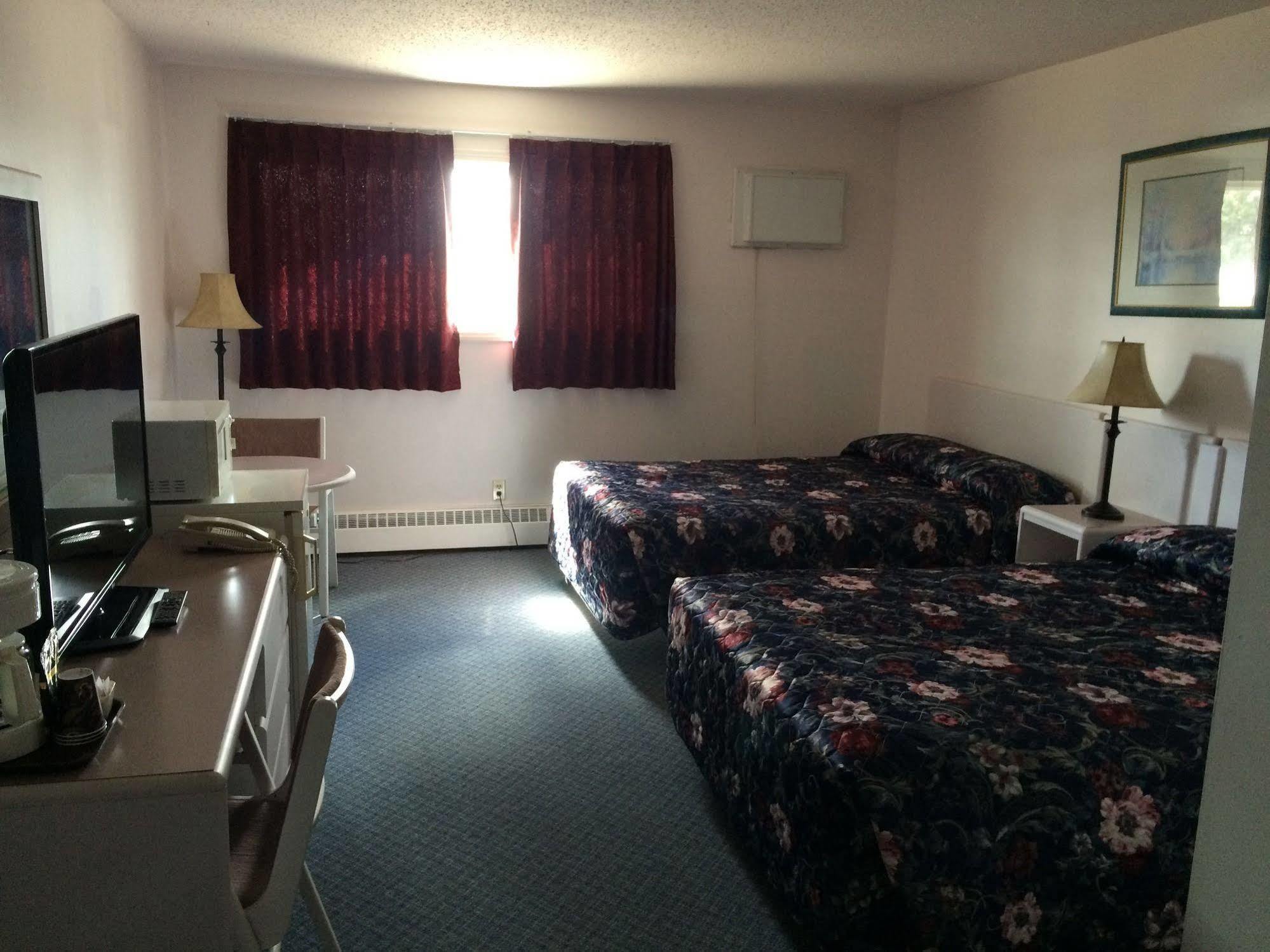 Plains Motor Inn Stettler Kültér fotó